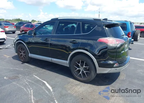 2017 Toyota Rav4 Se z USA, uszkodzony, nr VIN 2T3NFREV6HW379820